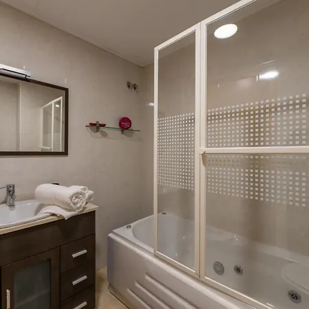 Montserrat Apartament Callus